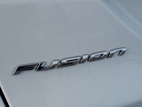 Used 2016 Ford Fusion SE image 33