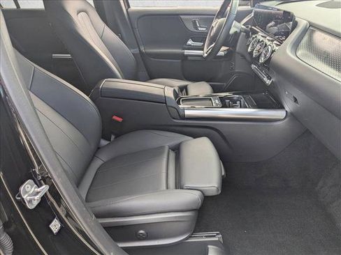 Certified 2025 Mercedes-Benz GLA 250 image 20