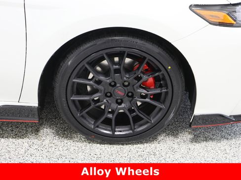 Used 2020 Toyota Camry TRD image 5