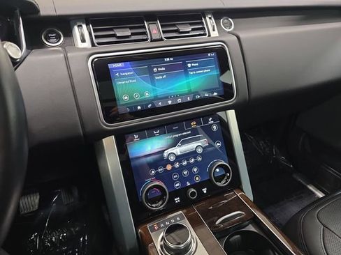 Used 2020 Land Rover Range Rover HSE image 20