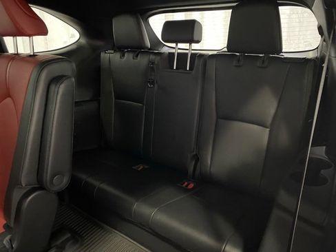 Certified 2021 Toyota Highlander XSE image 12