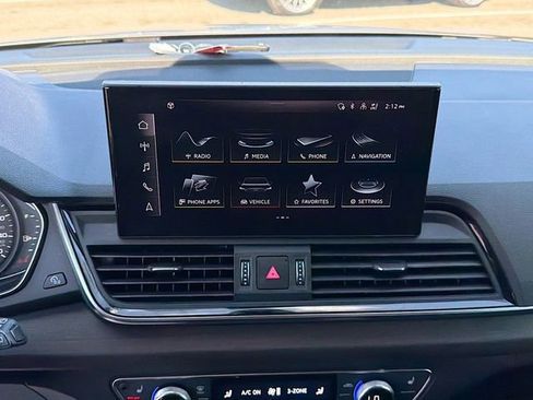 Used 2021 Audi Q5 Premium w/ Convenience Package image 30