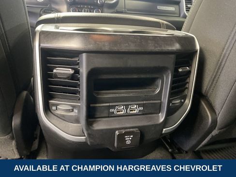 Used 2022 RAM 1500 Big Horn AWD/4WD image 29