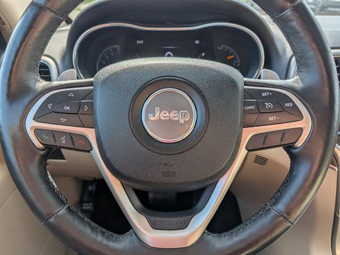 Used 2016 Jeep Grand Cherokee Limited AWD/4WD image 58