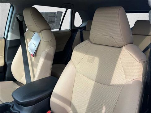New 2025 Toyota RAV4 LE image 15
