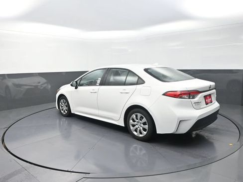 Used 2024 Toyota Corolla LE FWD image 52