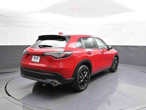 Certified 2024 Honda HR-V Sport image 6