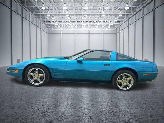Used 1992 Chevrolet Corvette Coupe RWD image 5