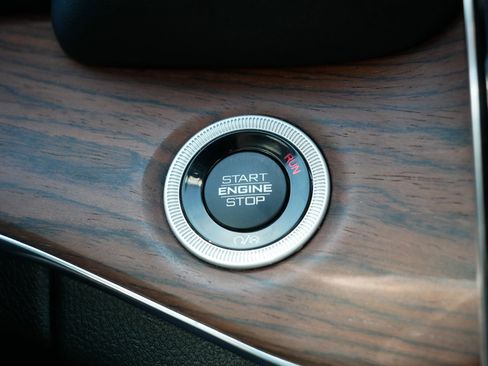 Used 2023 Jeep Grand Cherokee Summit w/ Adv Protech Group IV AWD/4WD image 29