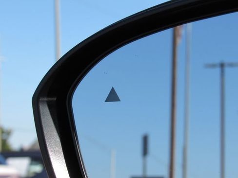 Used 2024 Mitsubishi Outlander SEL FWD image 32