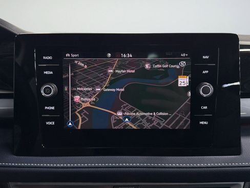 New 2026 Volkswagen Taos SEL AWD/4WD image 24