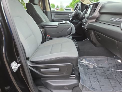 Used 2019 RAM 1500 Big Horn AWD/4WD image 22