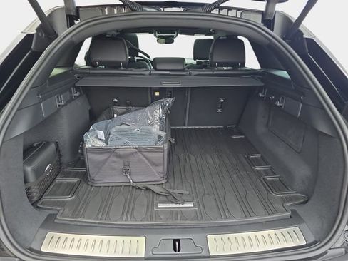 New 2026 Land Rover Range Rover Velar Dynamic SE AWD/4WD image 21