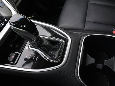 Used 2022 Subaru Outback Limited image 33