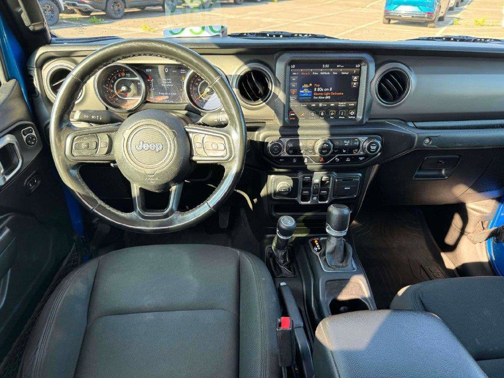 Used 2022 Jeep Gladiator Sport AWD/4WD image 23