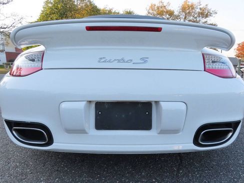 Used 2012 Porsche 911 Turbo S Cabriolet AWD/4WD image 8