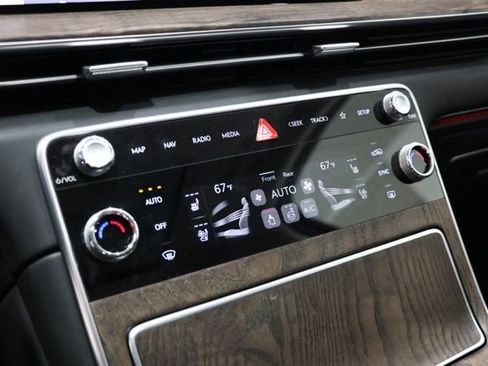 Used 2025 Genesis GV80 3.5T Prestige AWD/4WD image 29