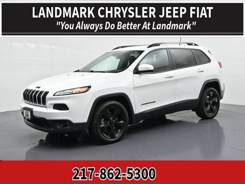 Used 2016 Jeep Cherokee Latitude w/ Cold Weather Group FWD image 1