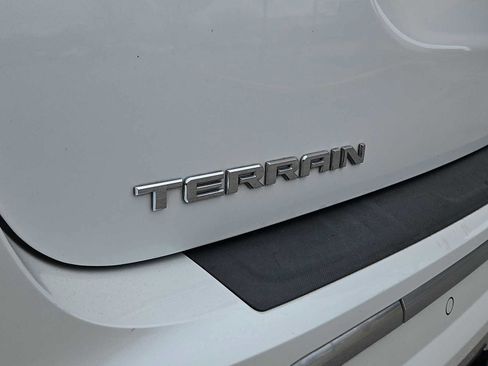 Used 2017 GMC Terrain Denali image 13