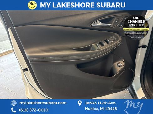 Used 2023 Buick Encore GX Essence w/ Experience Buick Package image 13