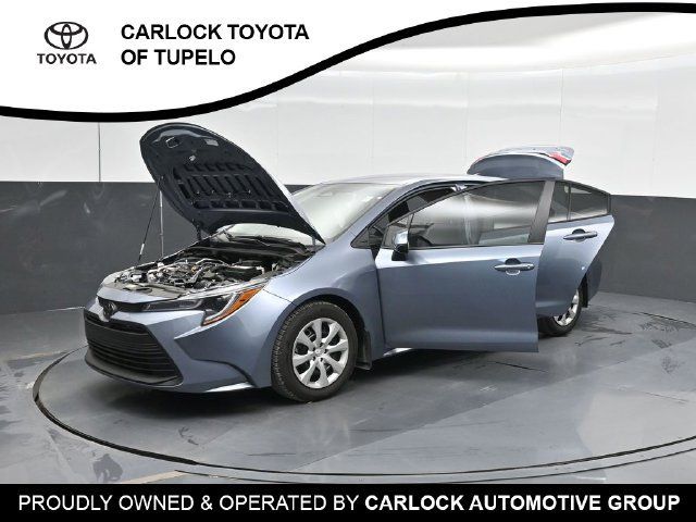 Used 2026 Toyota Corolla LE FWD image 64