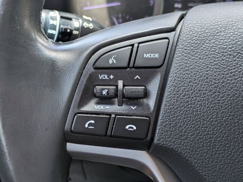 Used 2019 Hyundai Tucson Ultimate w/ Cargo Package FWD image 21
