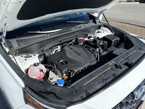 Used 2023 Hyundai Santa Fe SEL image 7