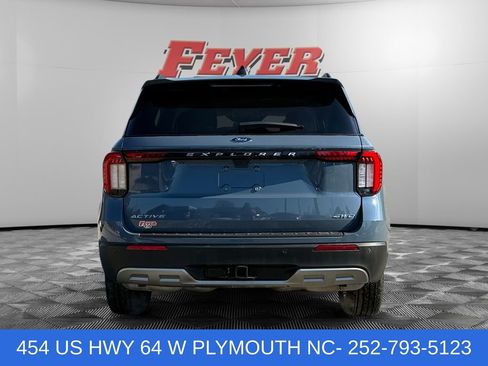 Certified 2025 Ford Explorer Active w/ Active Comfort Package AWD/4WD image 4