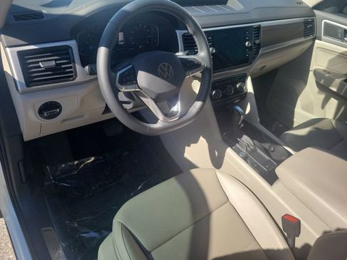 Used 2022 Volkswagen Atlas SE image 15
