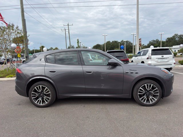 Used 2023 Maserati Grecale Modena AWD/4WD image 17