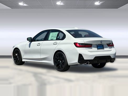 Used 2025 BMW 330i 330i w/ M Sport Package image 3