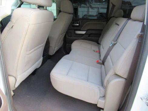 Used 2018 Chevrolet Silverado 1500 LT w/ All Star Edition image 26