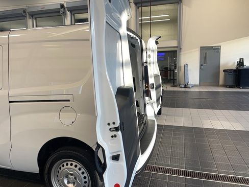 Used 2022 RAM ProMaster City Tradesman image 7