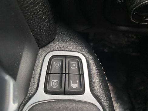 Used 2023 RAM 2500 Laramie image 27