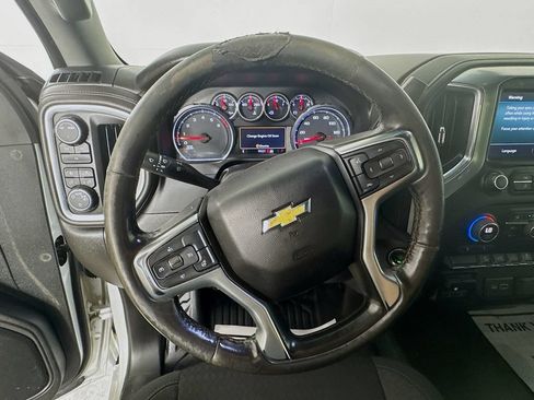 Used 2022 Chevrolet Silverado 2500 LT w/ Convenience Package AWD/4WD image 12