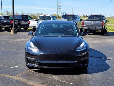 Used 2021 Tesla Model 3 Long Range image 9