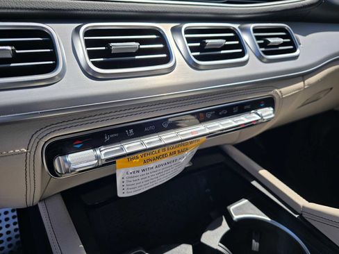 New 2026 Mercedes-Benz GLE 53 AMG 4MATIC Coupe image 32
