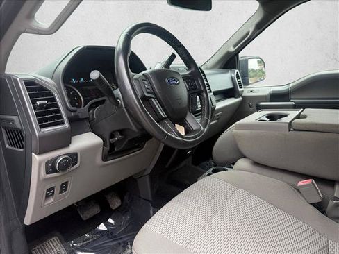 Used 2018 Ford F150 XLT w/ Equipment Group 301A Mid RWD image 16