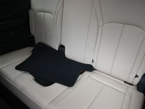 Used 2023 INFINITI QX60 Luxe w/ Vision Package FWD image 18