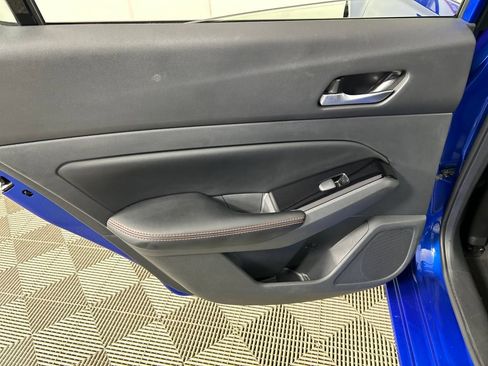 Used 2025 Nissan Altima 2.5 SR FWD image 16