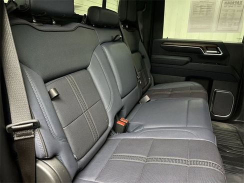 Certified 2024 Chevrolet Silverado 2500 High Country image 27