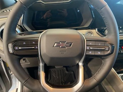 New 2026 Chevrolet Colorado ZR2 w/ Technology Package AWD/4WD image 11