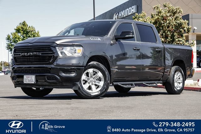 Used 2024 RAM 1500 Laramie AWD/4WD image 1
