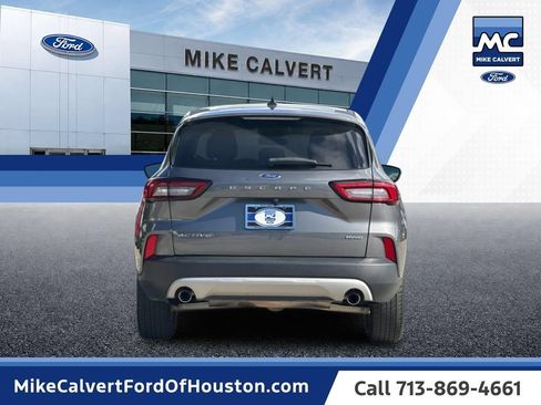 Used 2024 Ford Escape Active AWD/4WD image 4