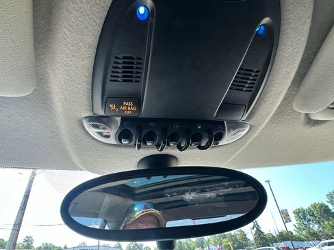 Used 2013 MINI Cooper Hardtop image 18