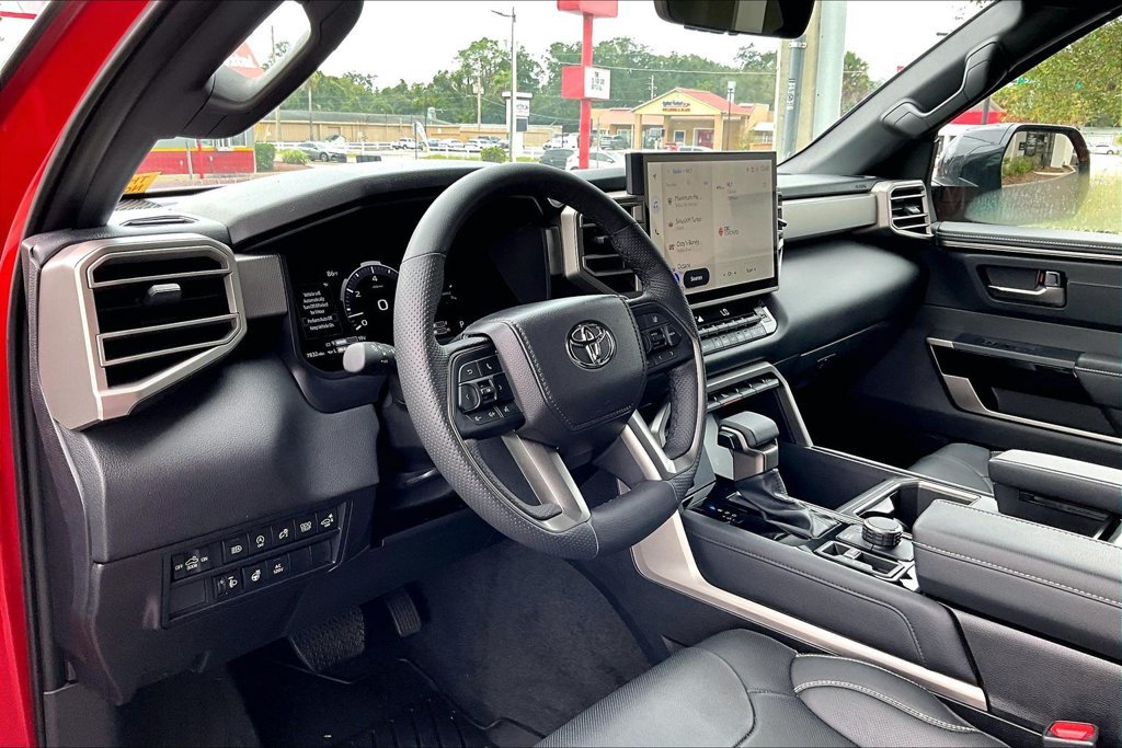 Used 2026 Toyota Tundra Limited AWD/4WD image 18