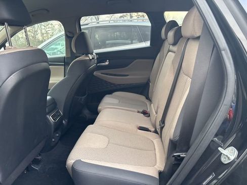 Used 2023 Hyundai Santa Fe SEL image 7