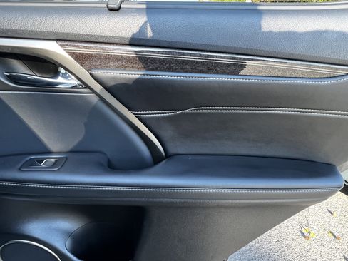 Used 2017 Lexus RX 350 AWD w/ Luxury Package image 39