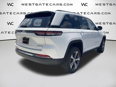 New 2024 Jeep Grand Cherokee Limited w/ Black Appearance Package image 13