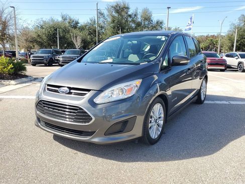 Used 2018 Ford C-MAX SE w/ Cold Weather Package image 11
